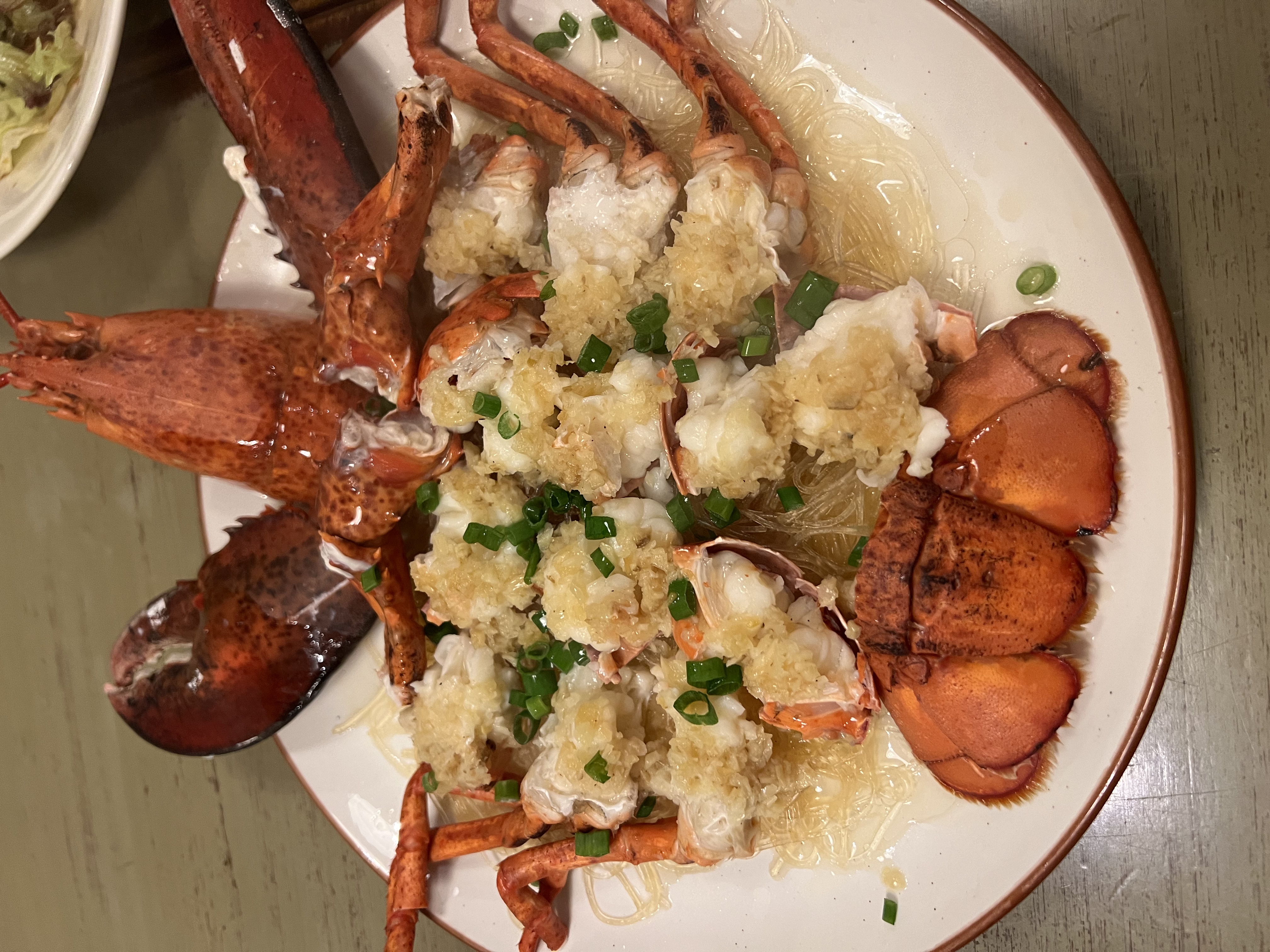 新鲜龙虾大餐